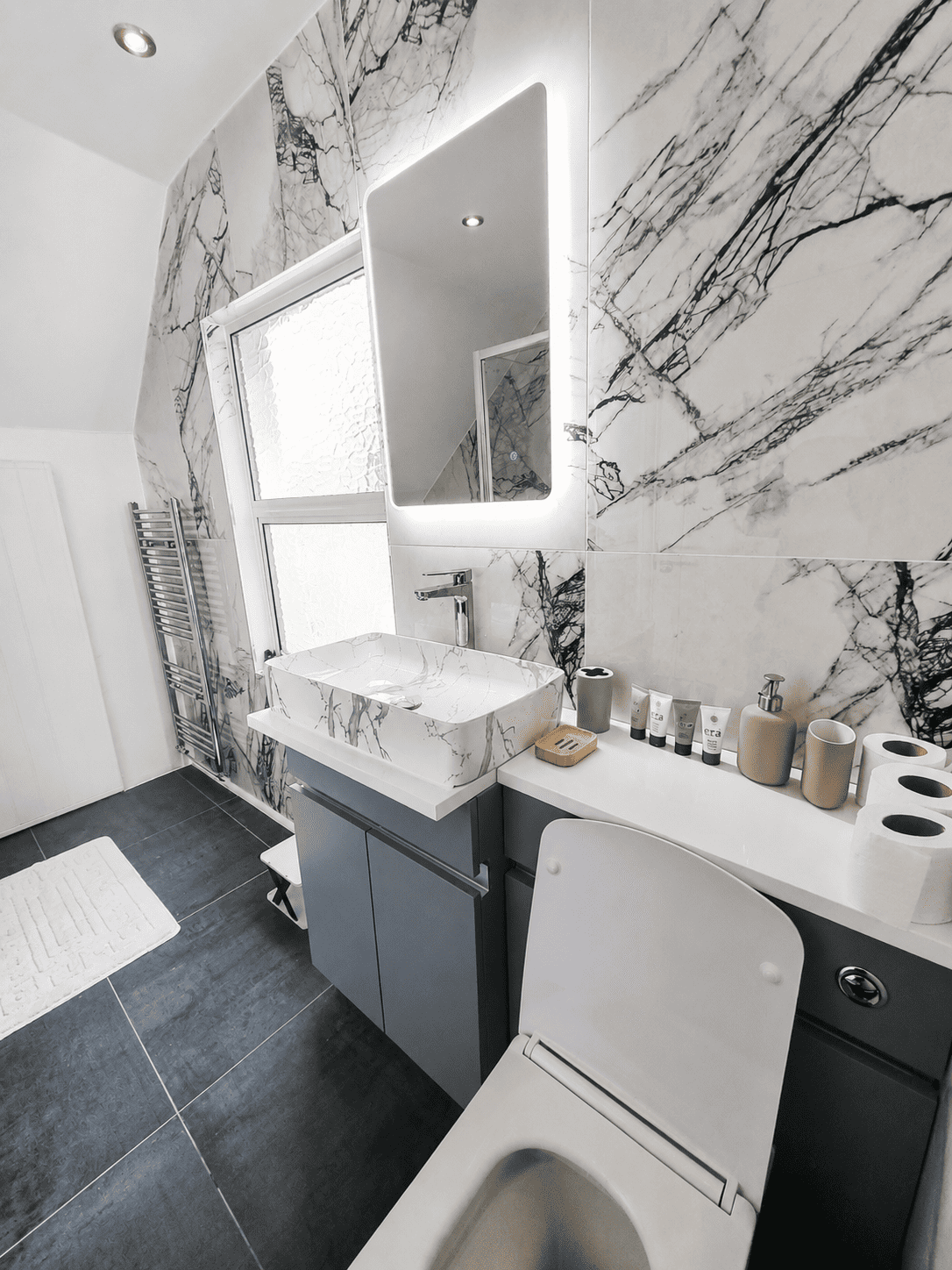 2br london flat in thrale