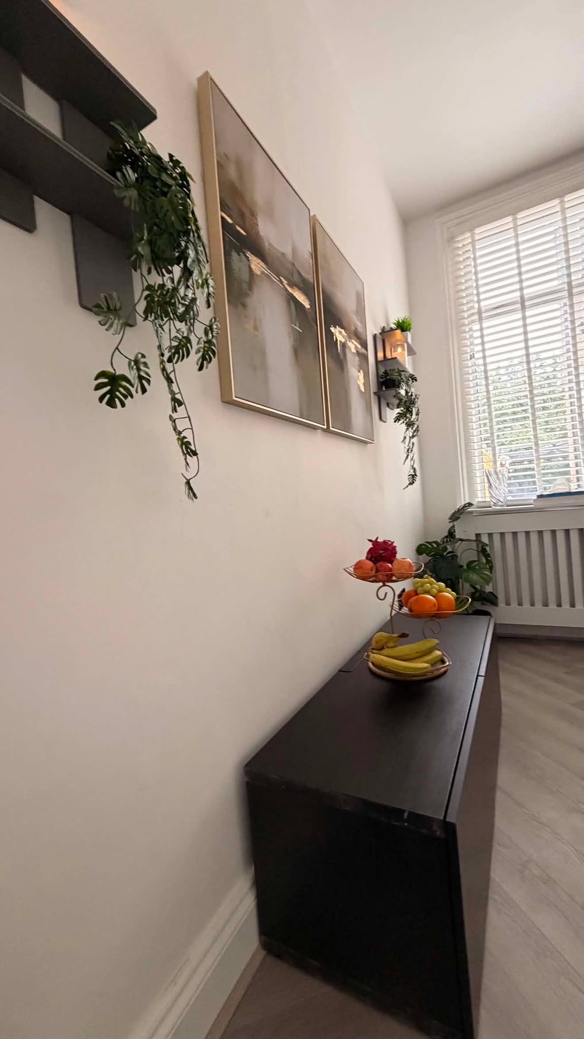 3 Br London Flat at wigston with Hot Tub