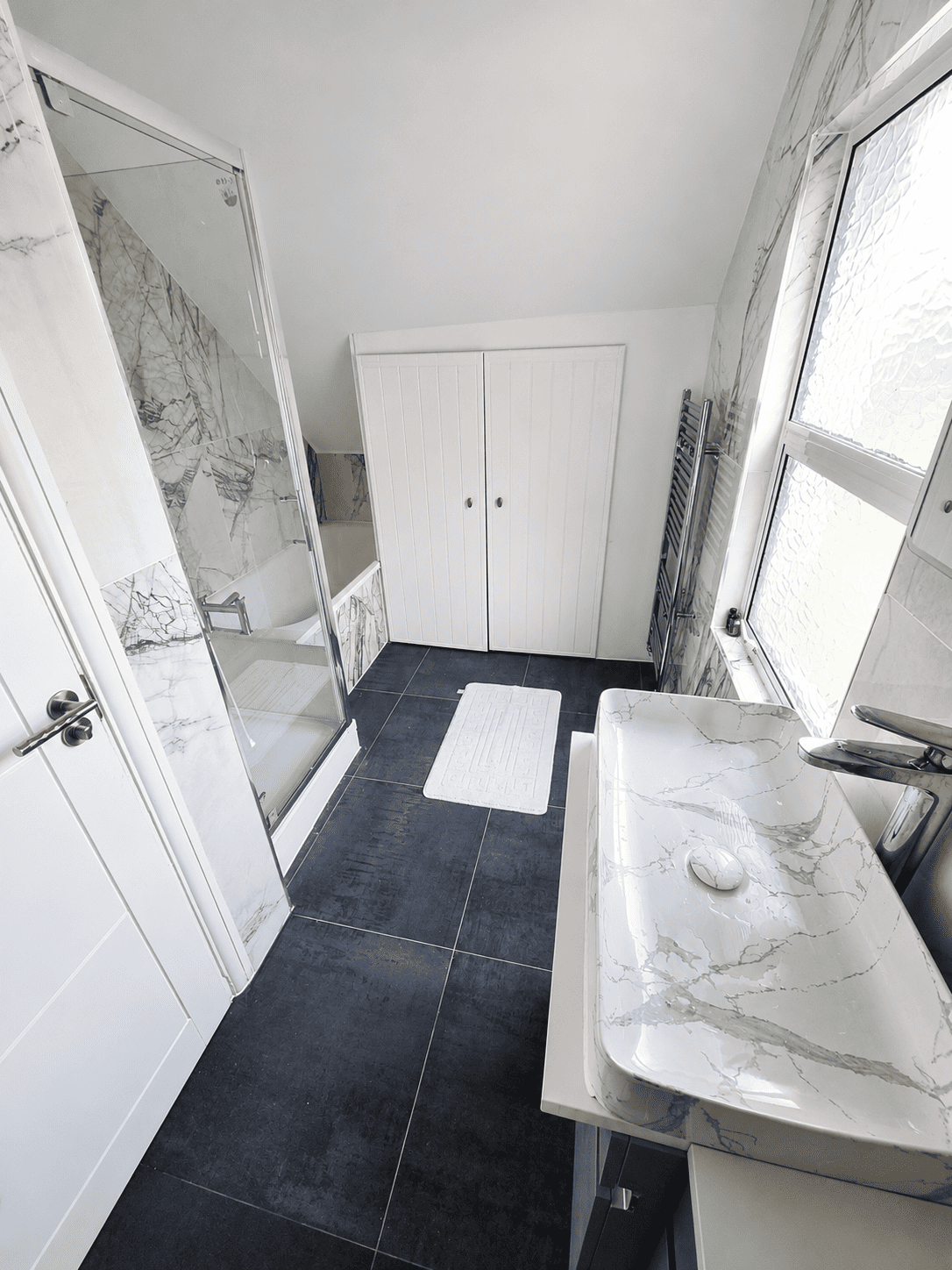 2br london flat in thrale